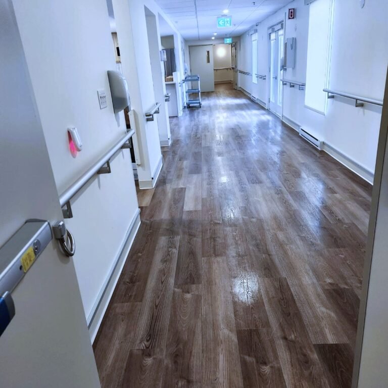 nettoyage_corridor_hopital